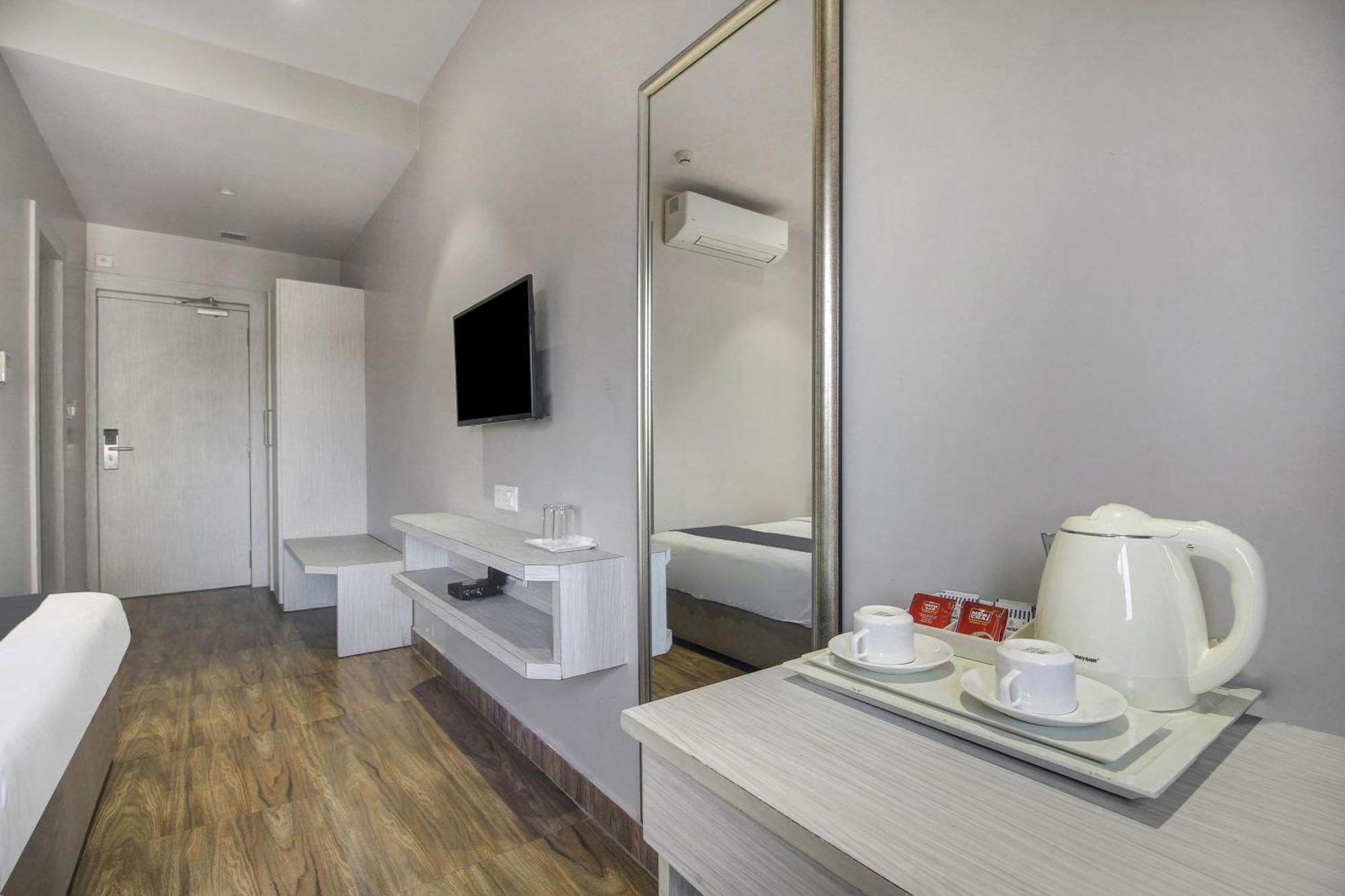 Townhouse Oak Sohotel Hāora Esterno foto