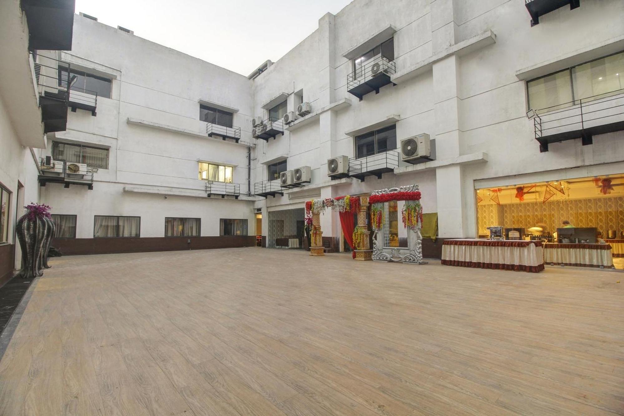 Townhouse Oak Sohotel Hāora Esterno foto